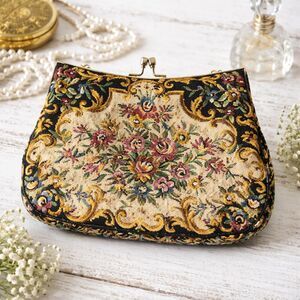 Vintage Hong Kong Tapestry Floral Clutch Kiss Lock Needlepoint Bag